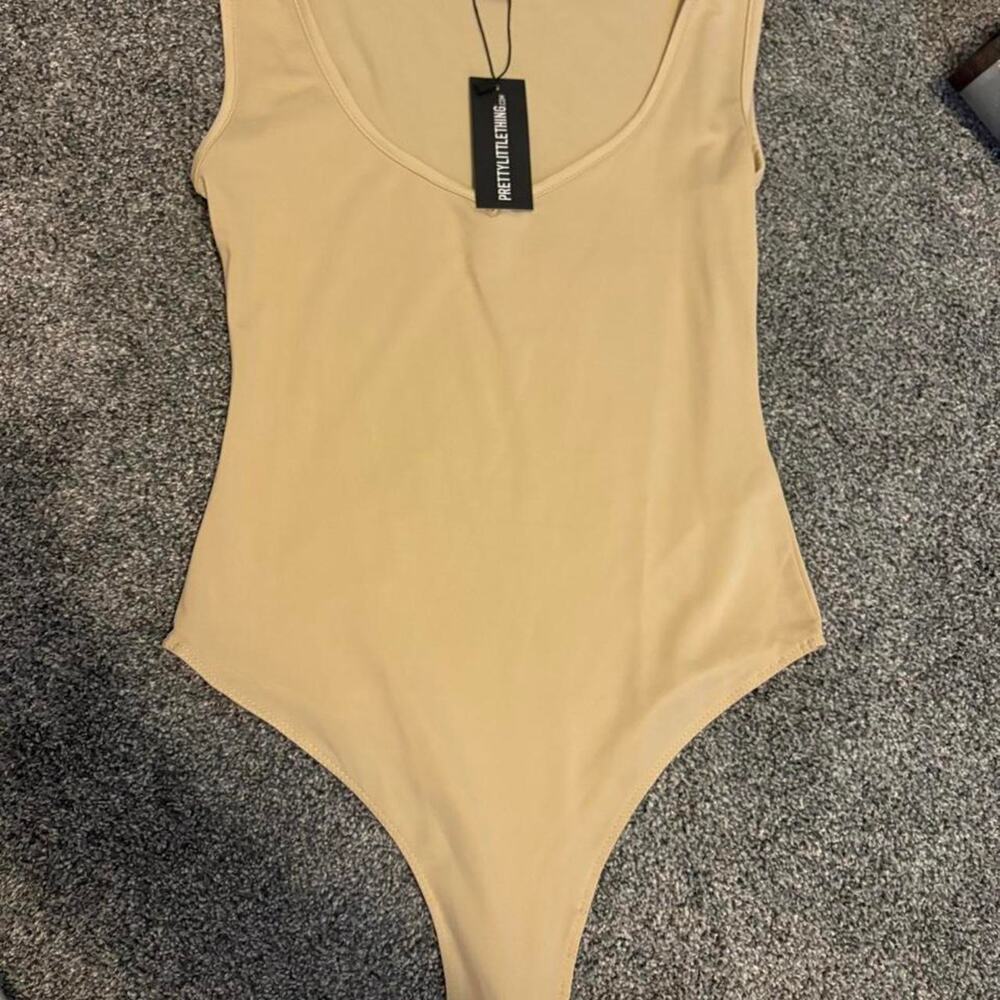 Nwt pretty little thing bodysuit